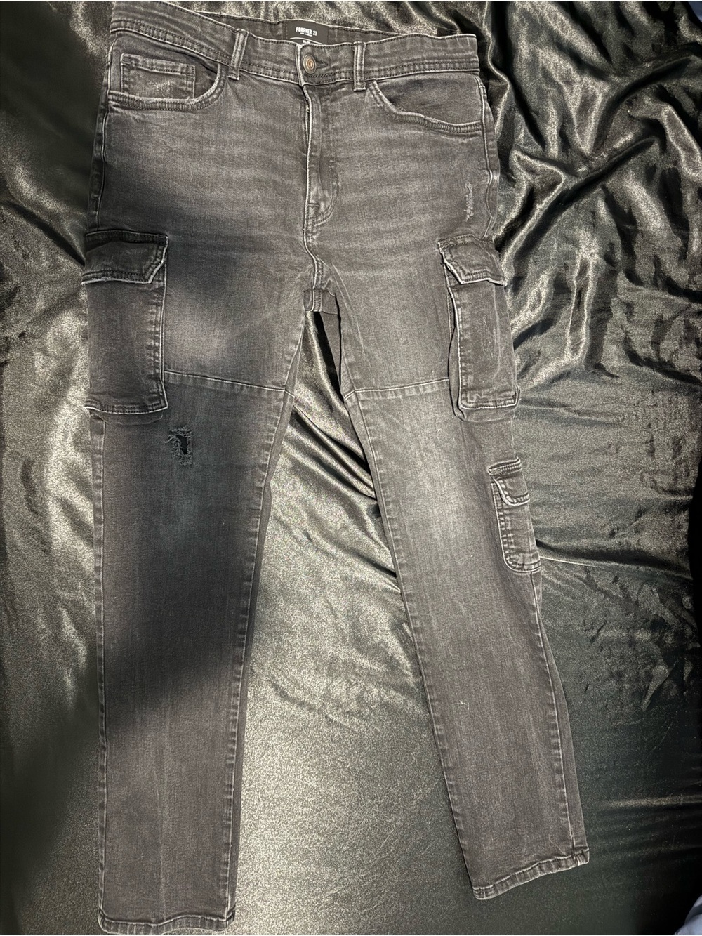 Forever 21 Men’s Washed Black Slim Straight Cargo Jeans
